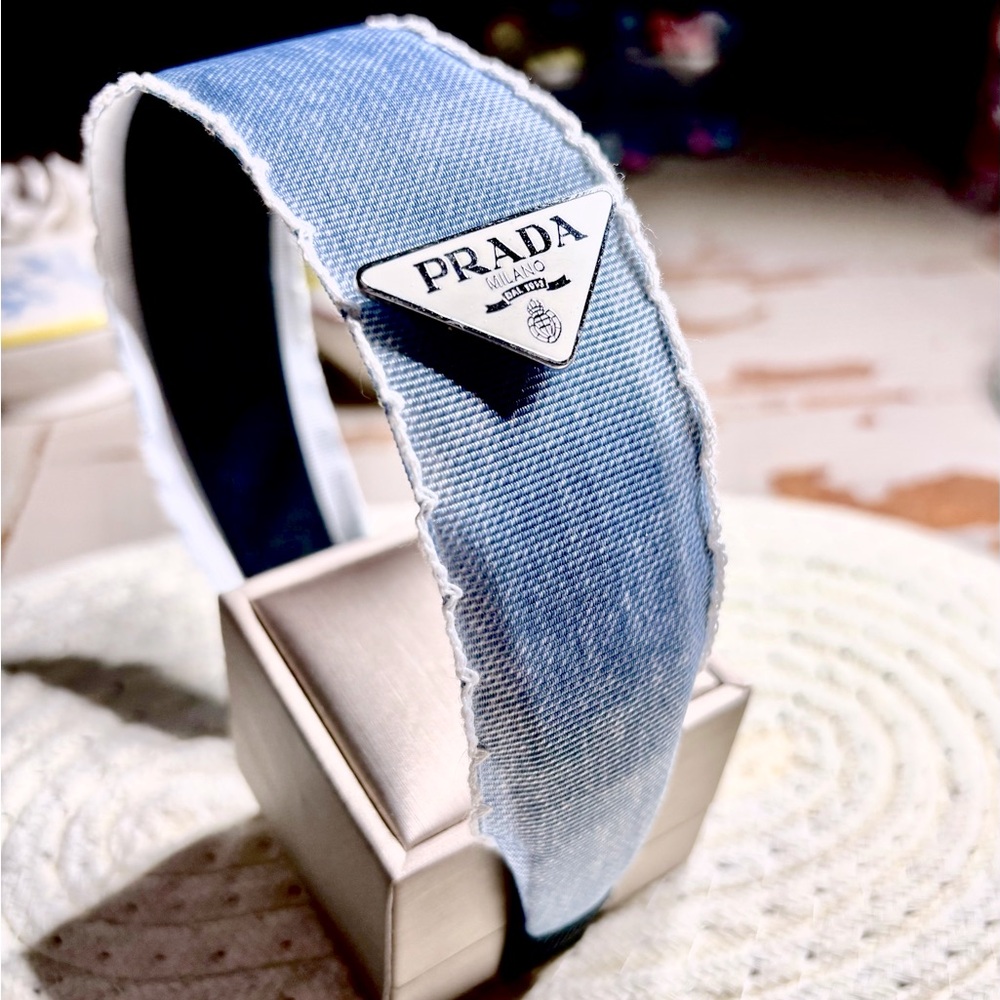 Prada beauty VIP hairband😎🩷